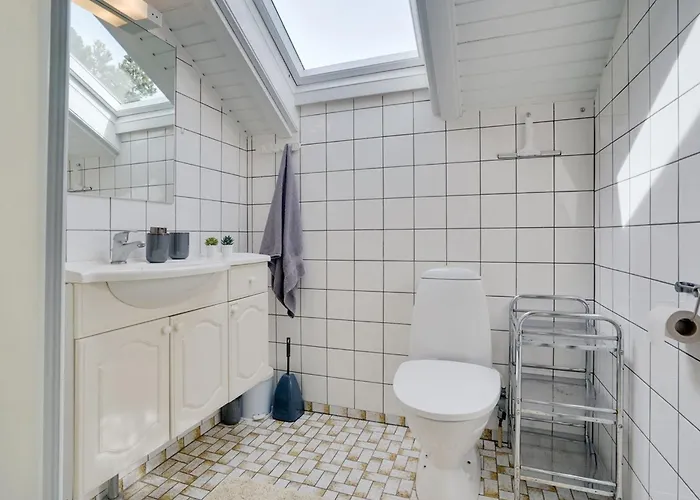 Alfwin - 3km From The Sea By Interhome